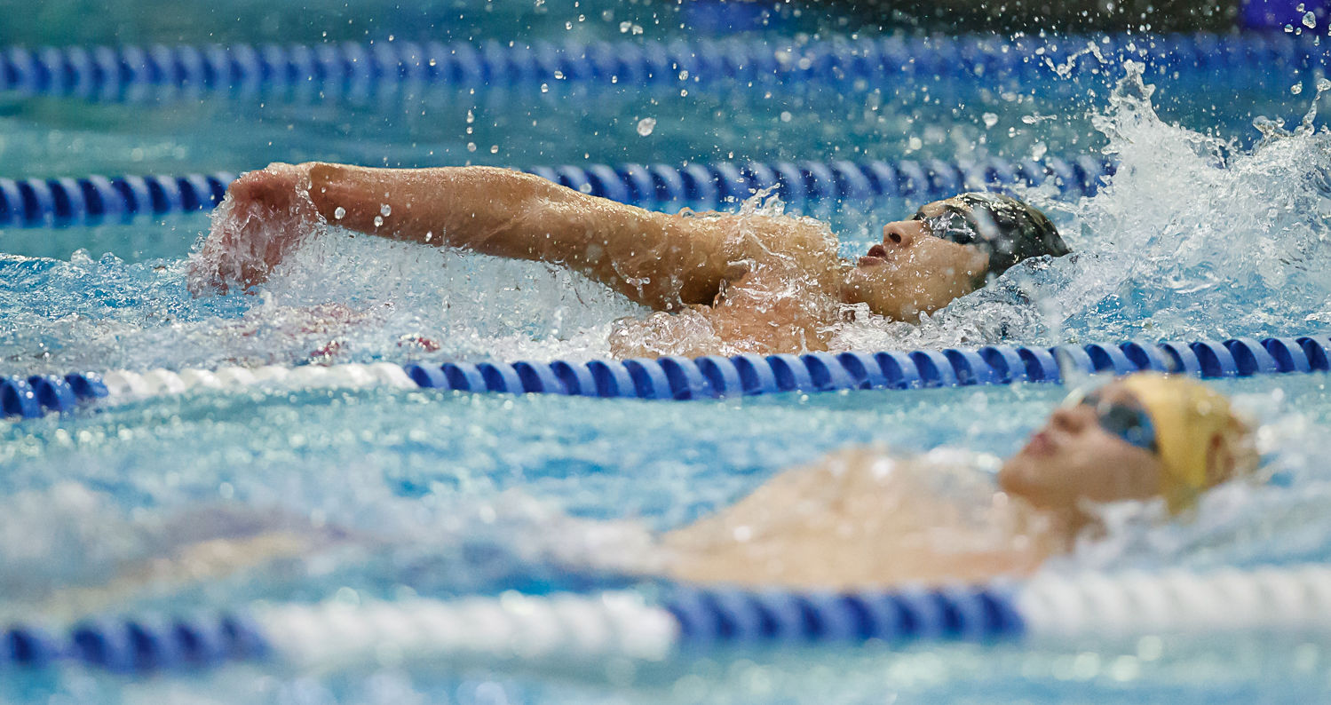 Arlington region-meet swimmers 10